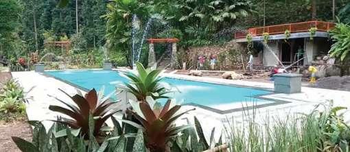 Private Pool Puncak